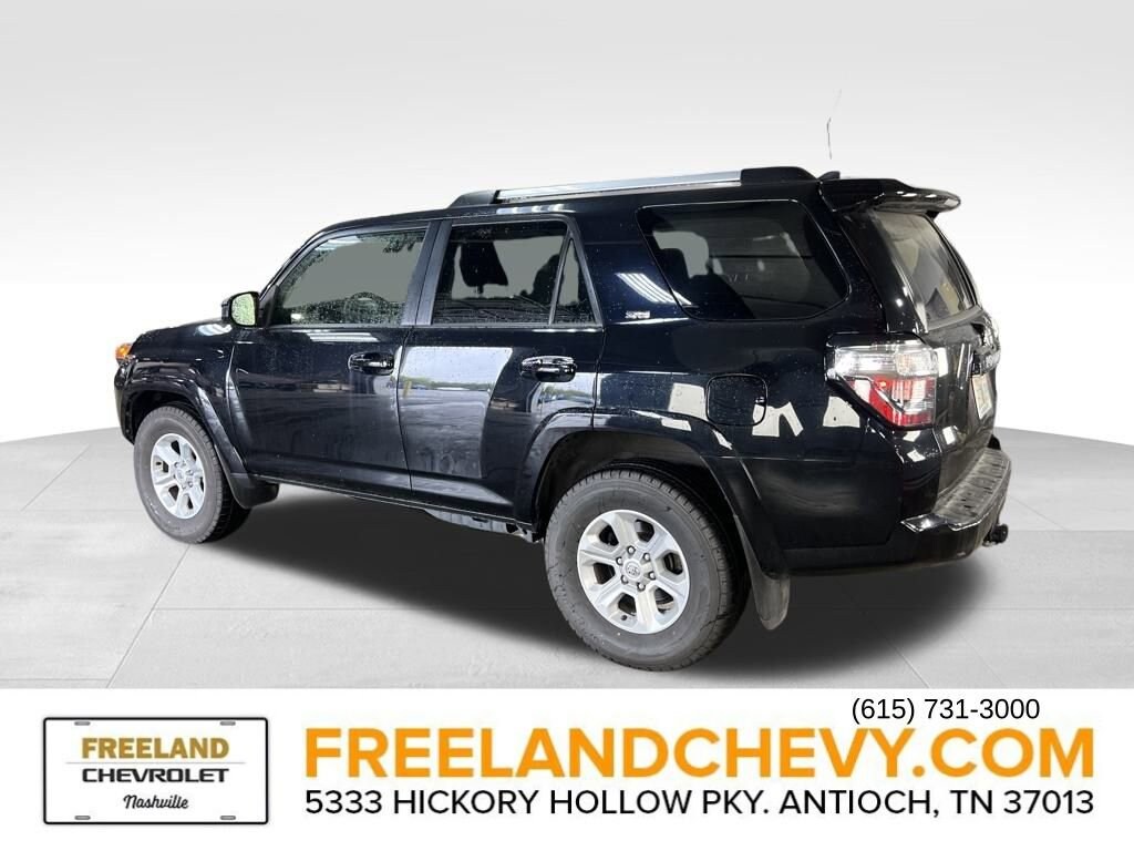 2024 Toyota 4Runner SR5 photo 4