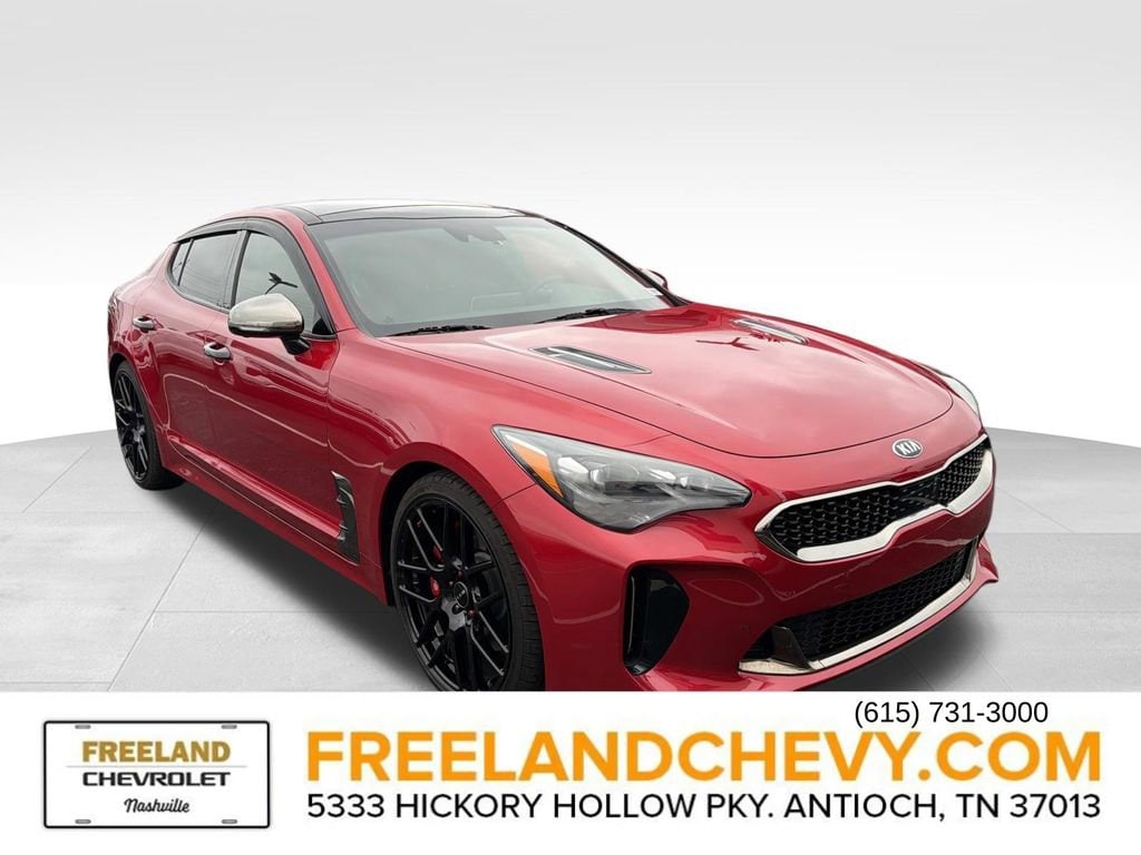 2020 Kia Stinger GT2's photo