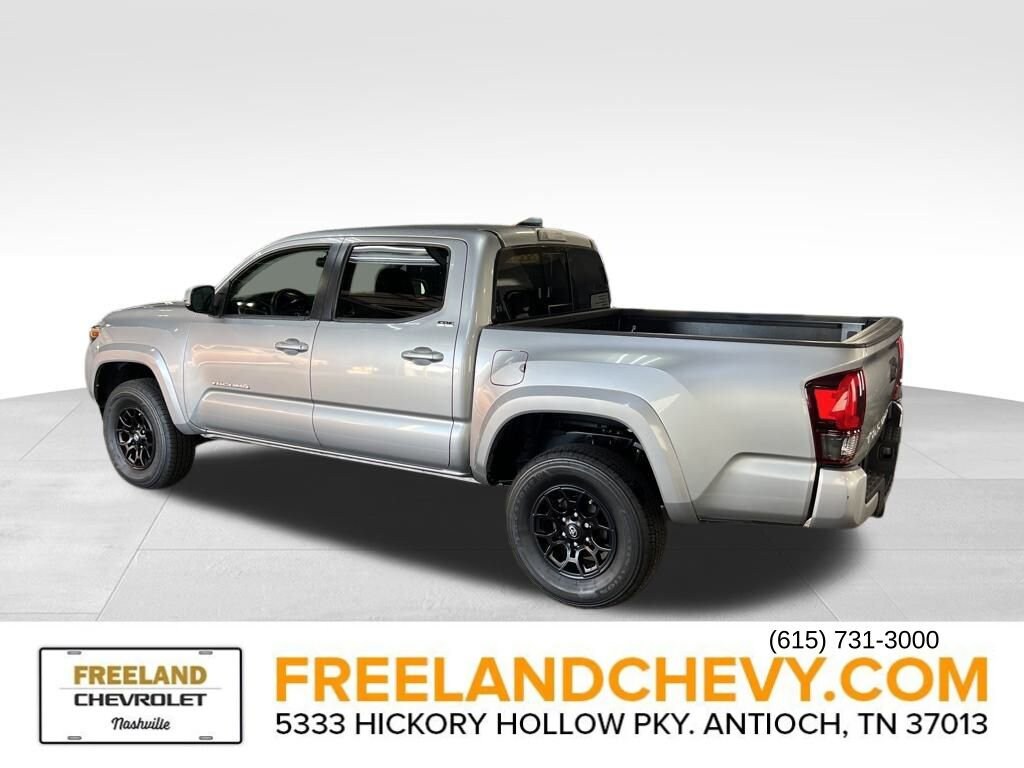 2022 Toyota Tacoma SR5 photo 4