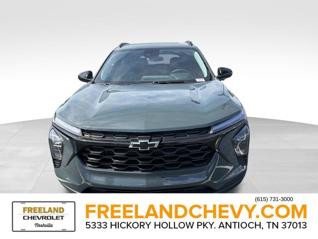 2026 Chevrolet Trax LT - Photo 8