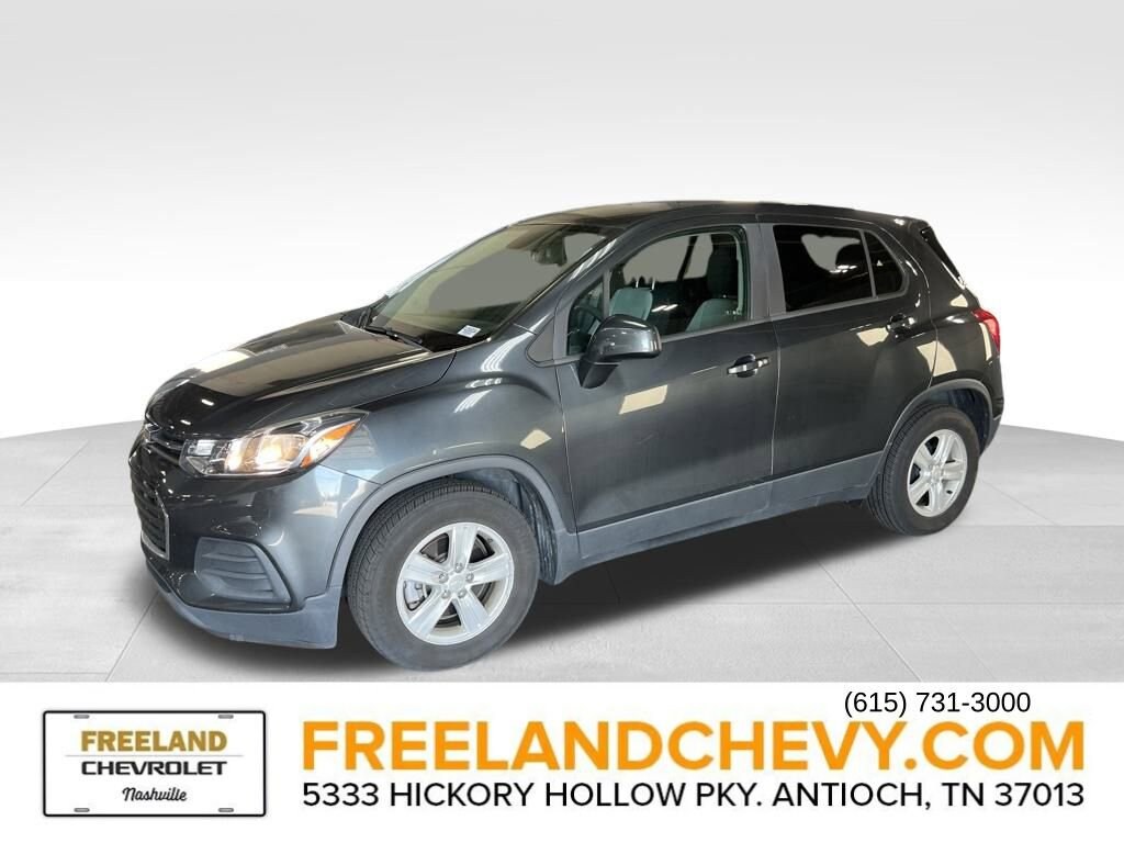 2020 Chevrolet Trax LS photo 3
