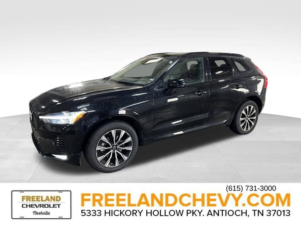 2023 Volvo XC60 Plus photo 3