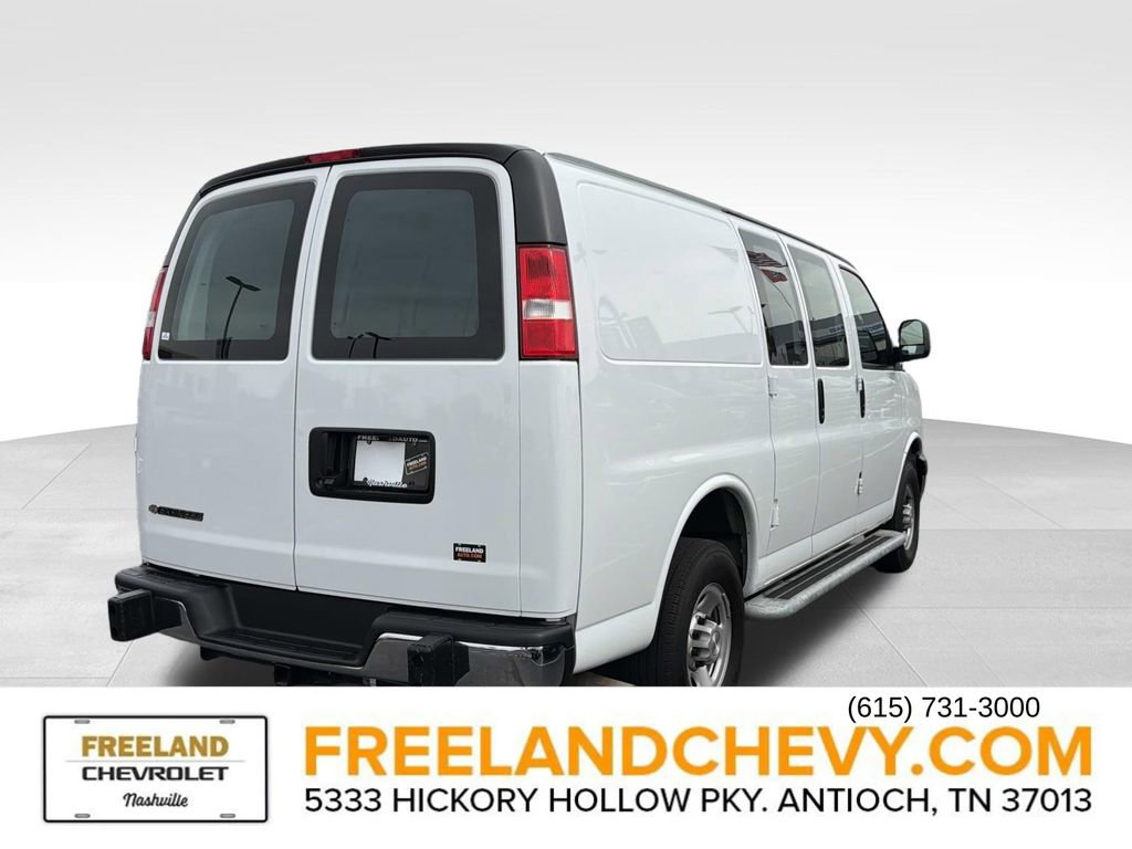 2023 Chevrolet Express Cargo 2500 Van photo 3