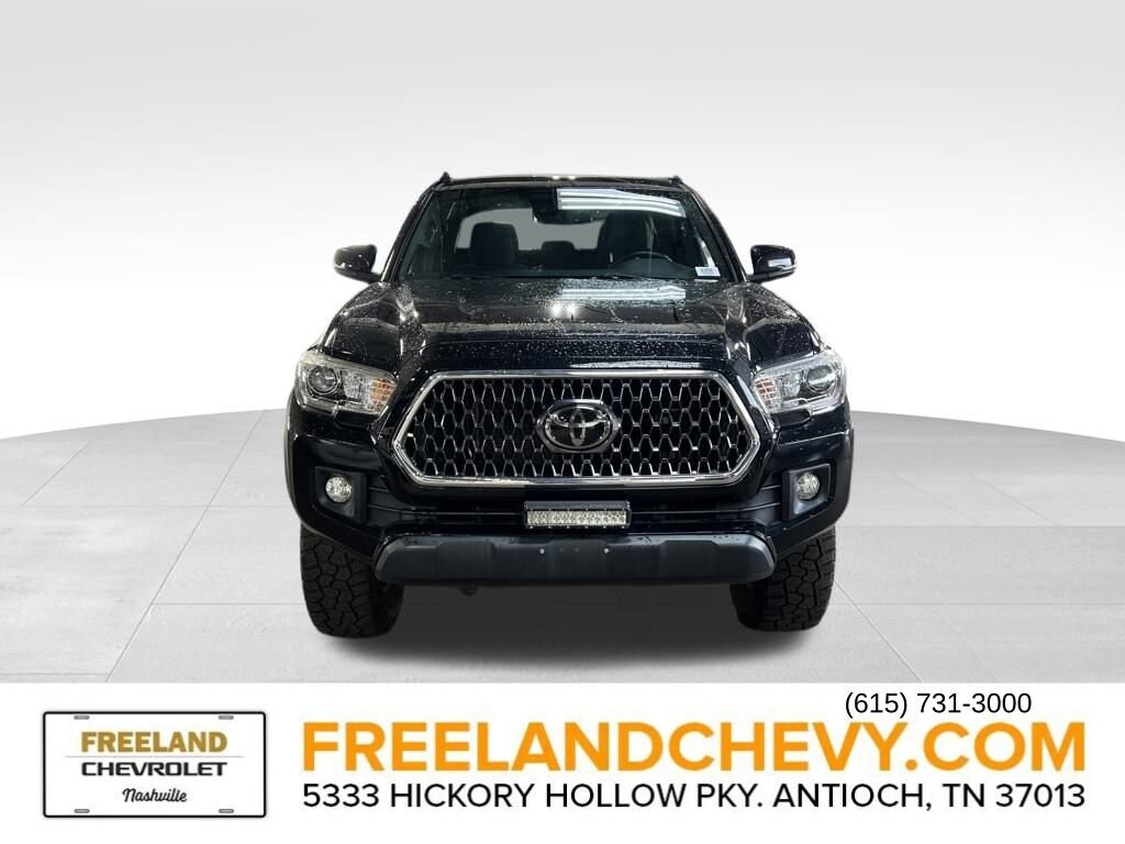 2019 Toyota Tacoma 4x4 SR photo 2