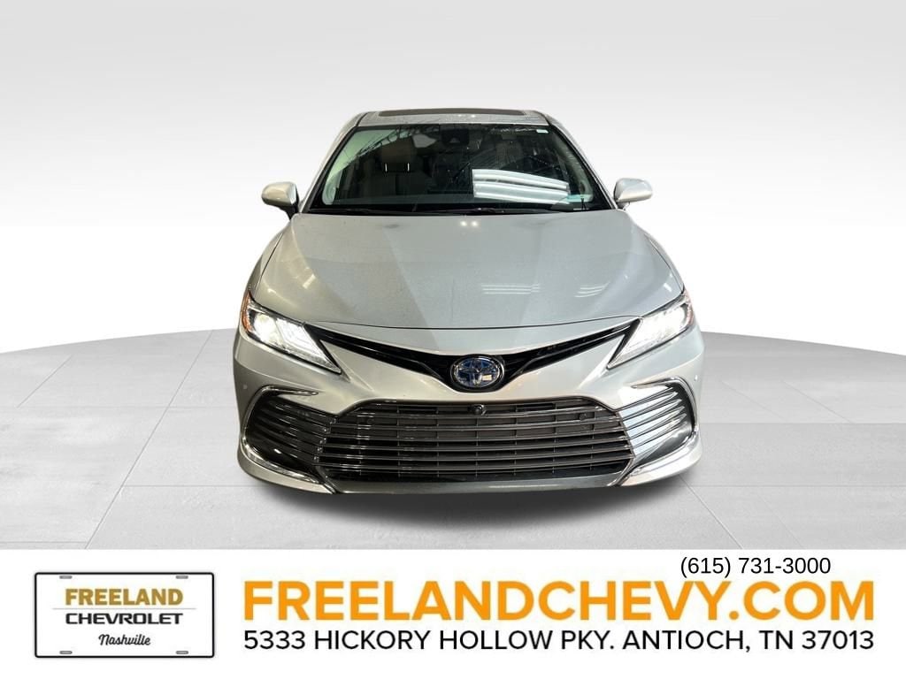 2023 Toyota Camry Hybrid XLE photo 2