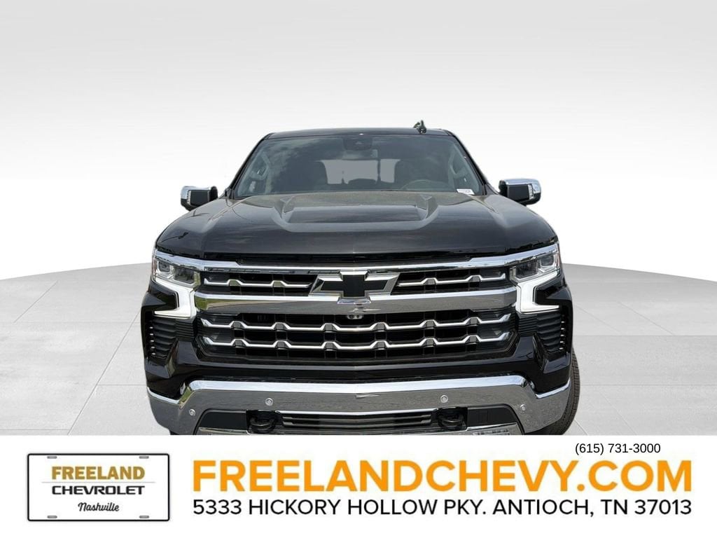 2026 Chevrolet Silverado 1500 LTZ - Photo 8