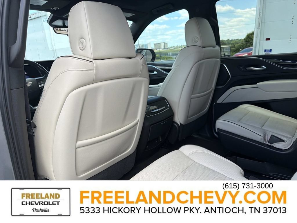 2021 Cadillac Escalade Sport - Photo 17