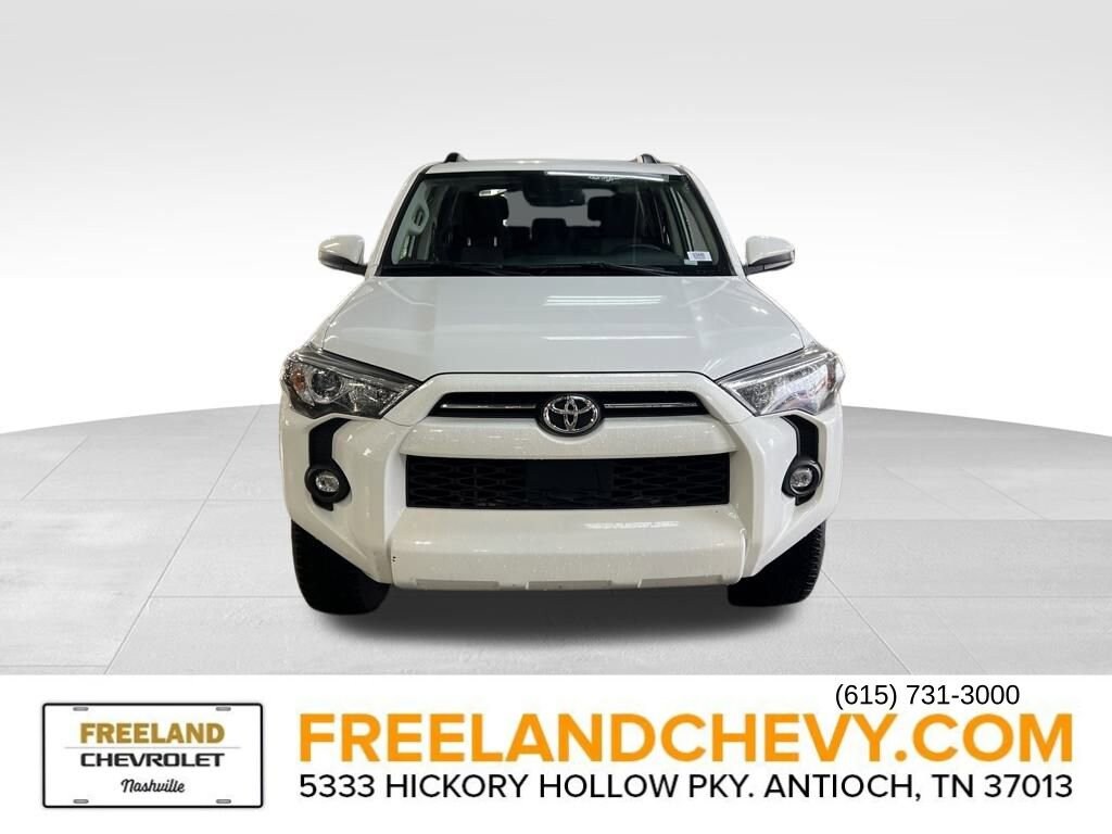 2024 Toyota 4Runner SR5 photo 2
