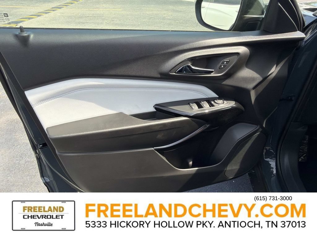 2026 Chevrolet Trax LT - Photo 19