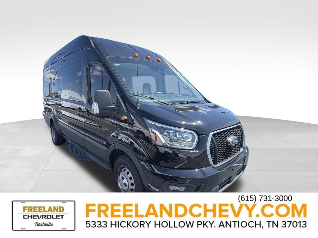 Used 2023 Ford Transit Passenger Wagon XL