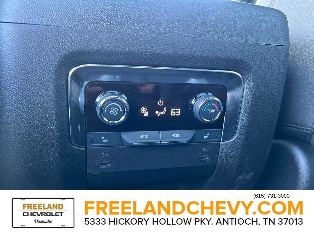 2026 Chevrolet Suburban High Country - Photo 24