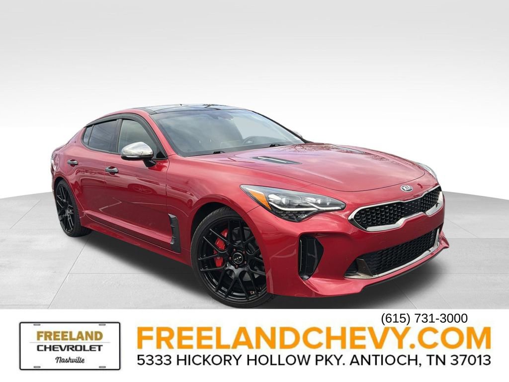 2020 Kia Stinger GT2's photo