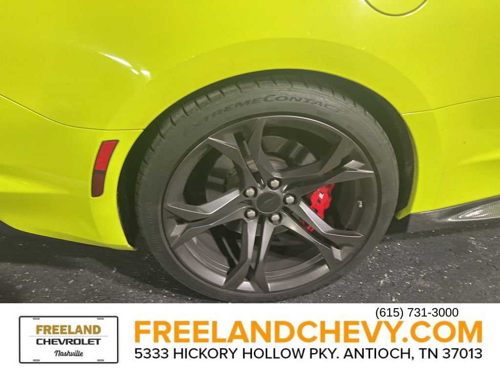 2019 Chevrolet Camaro 1SS photo 3