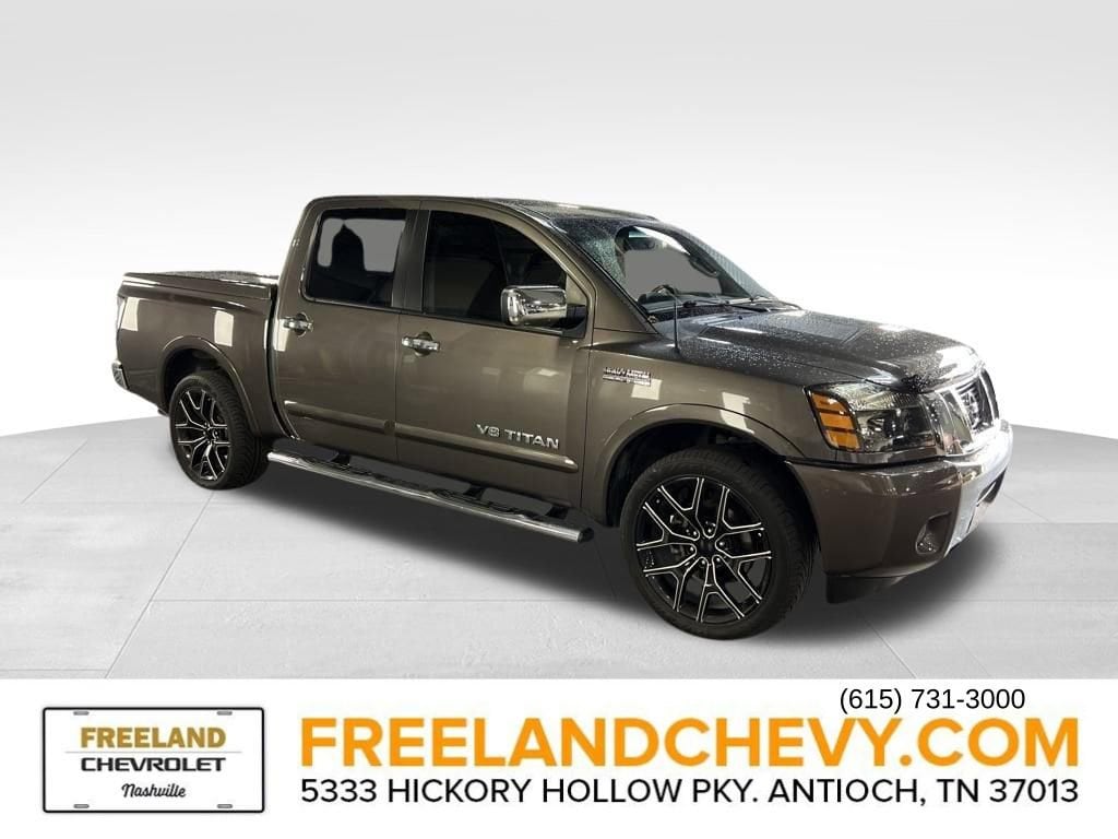 2014 Nissan Titan SL