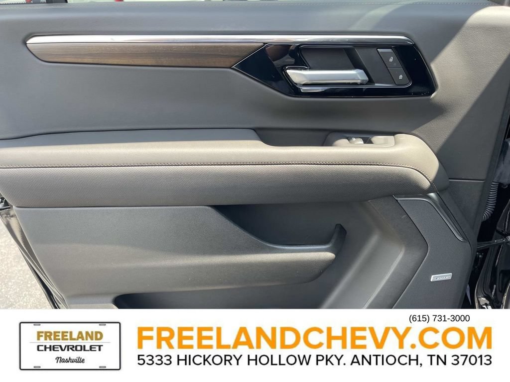 2026 Chevrolet Suburban High Country - Photo 19