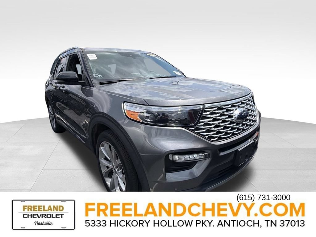 2021 Ford Explorer Platinum's photo
