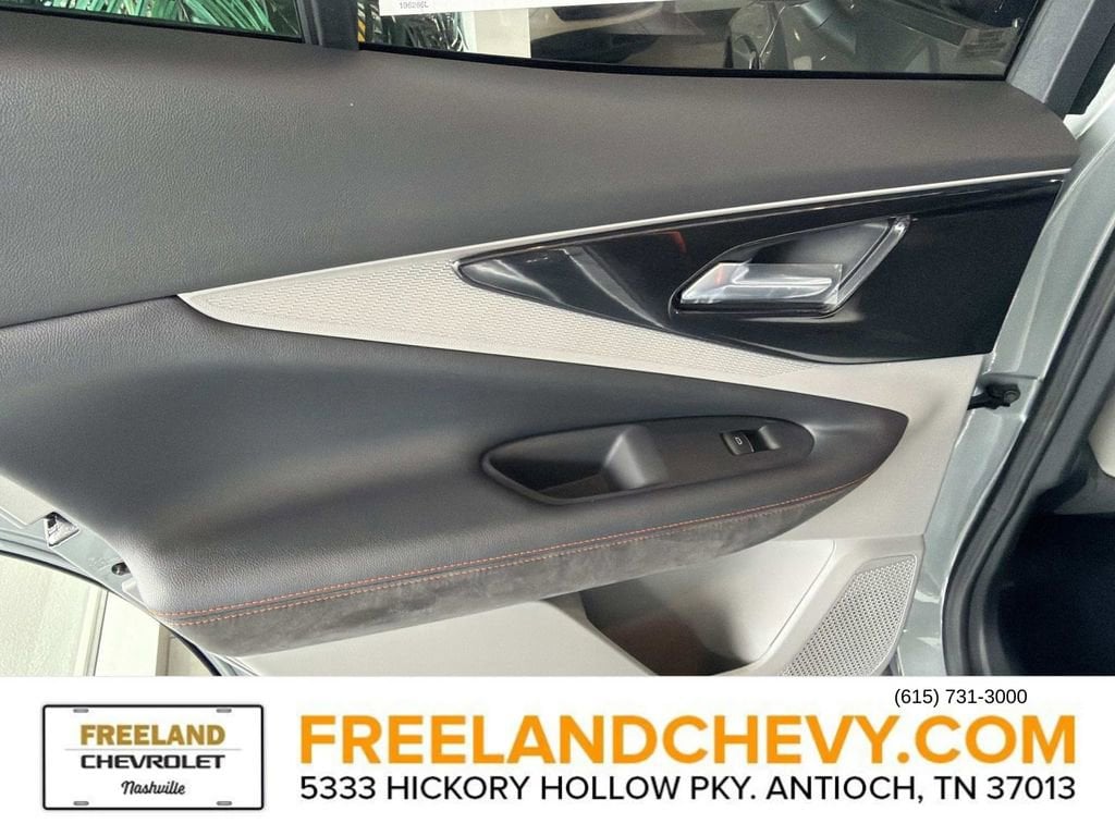 2026 Chevrolet Blazer EV SS - Photo 15