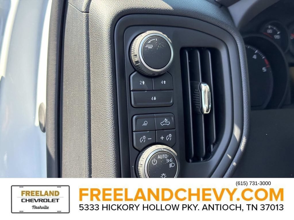 2026 Chevrolet Silverado 2500 HD Custom - Photo 22
