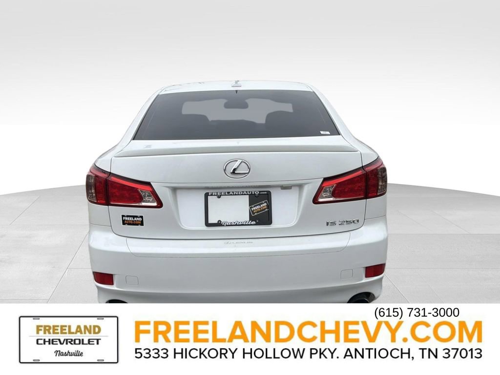 2012 Lexus IS 250 photo 3