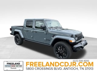 2025 Jeep Gladiator NIGHTHAWK 4X4 Pickup