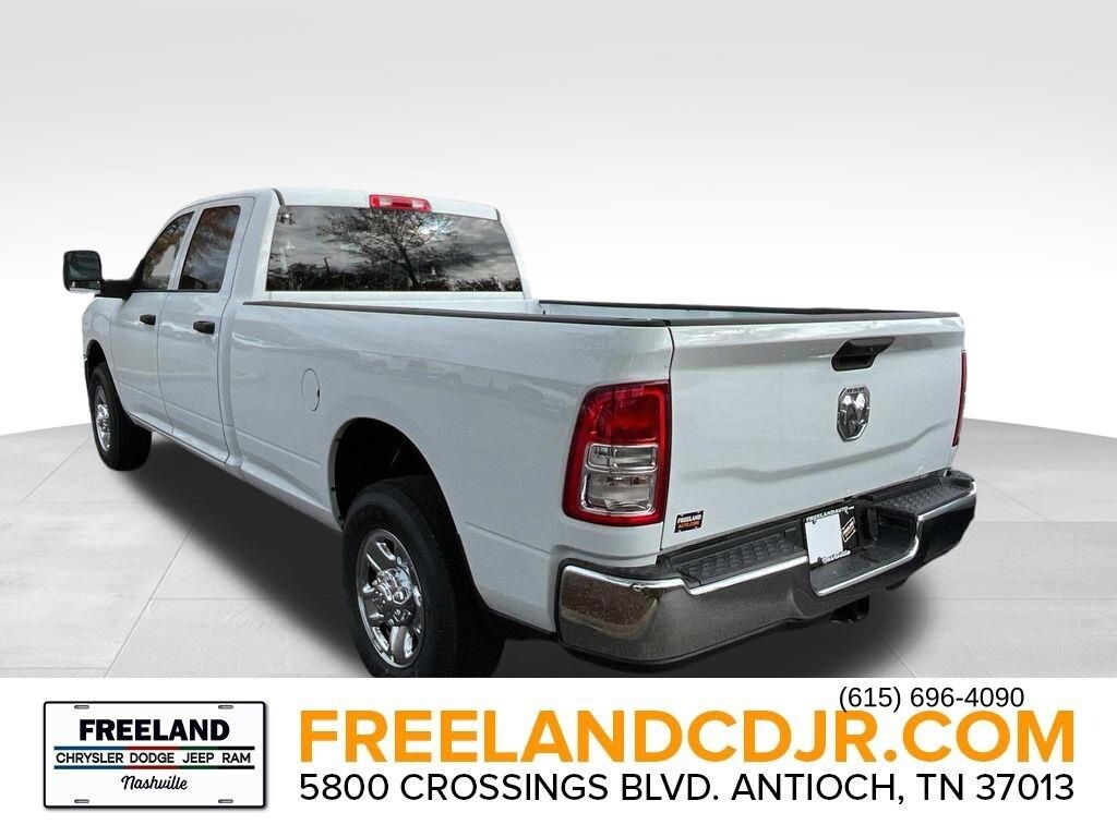 New 2024 Ram 2500 TRADESMAN CREW CAB 4X2 8' BOX Pickup