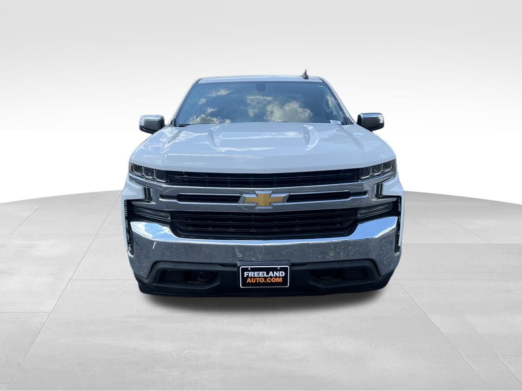 2020 Chevrolet Silverado 1500 LT photo 2