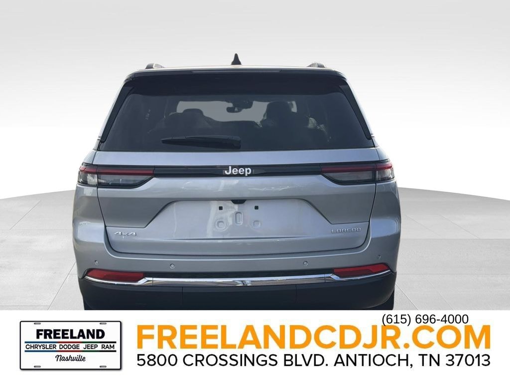 New 2025 Jeep Grand Cherokee LAREDO X 4X4 Sport Utility