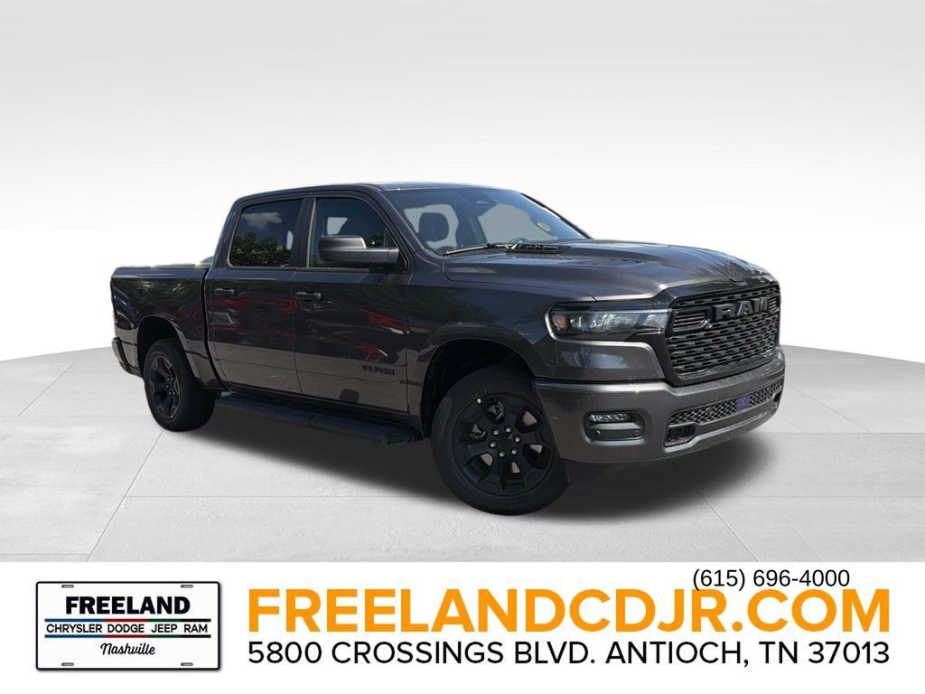 New 2026 Ram 1500 EXPRESS CREW CAB 4X4 5'7 BOX