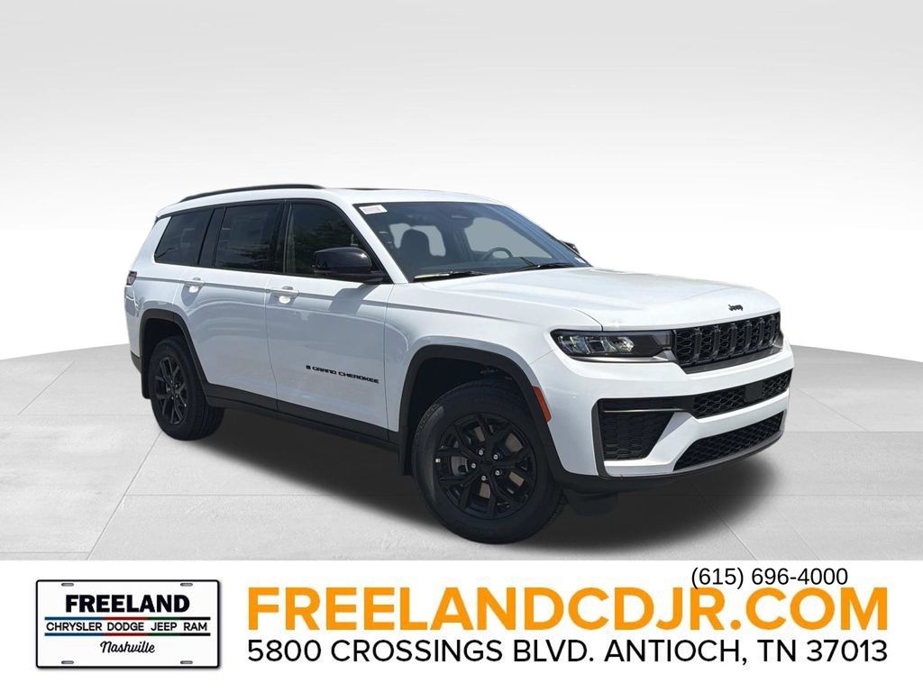 New 2026 Jeep Grand Cherokee L LAREDO ALTITUDE 4X4
