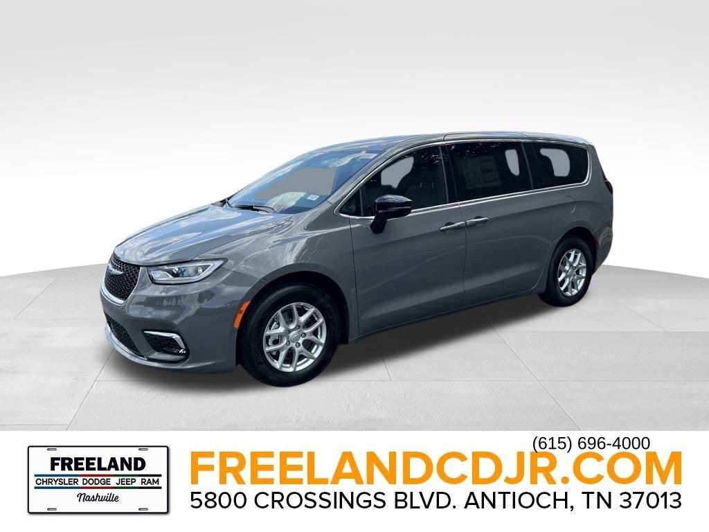 New 2025 Chrysler Pacifica SELECT Passenger Van