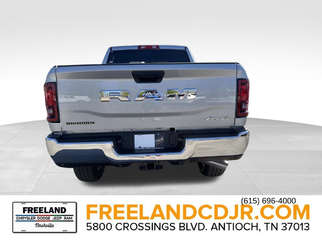 New 2027 Ram 2500 BIG HORN CREW CAB 4X4 Pickup
