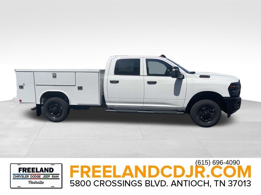 New 2026 Ram 2500 TRADESMAN CREW CAB 4X4 8' BOX Pickup