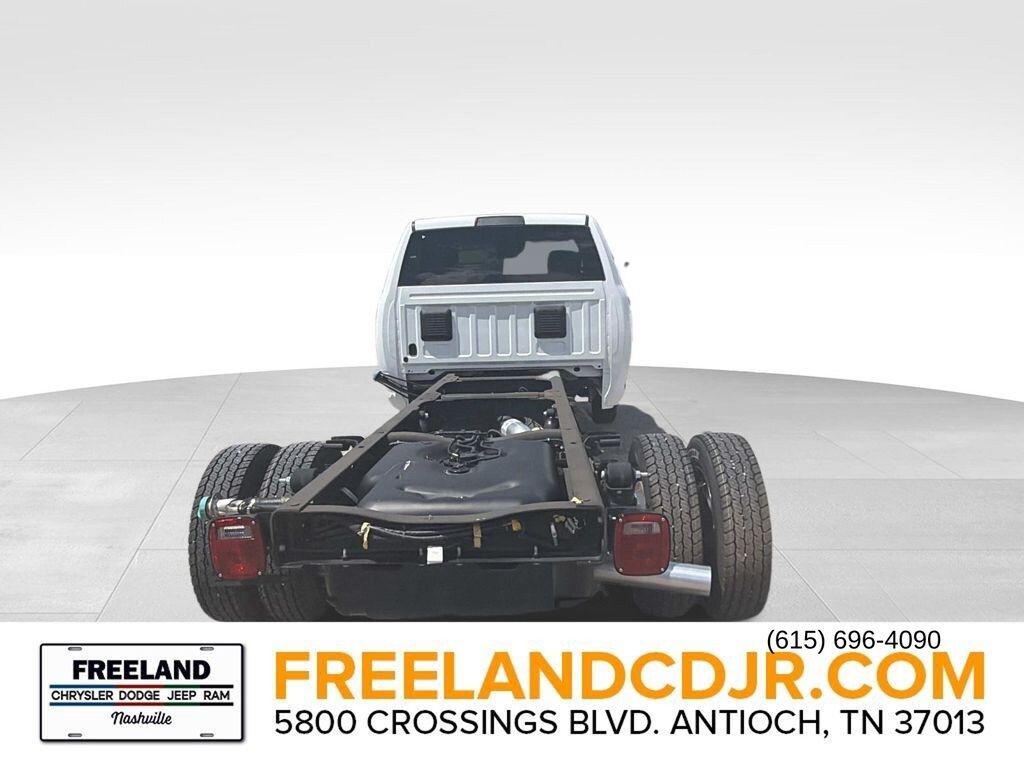 New 2025 Ram 5500 TRADESMAN CHASSIS REGULAR CAB 4X4 84' CA Pickup