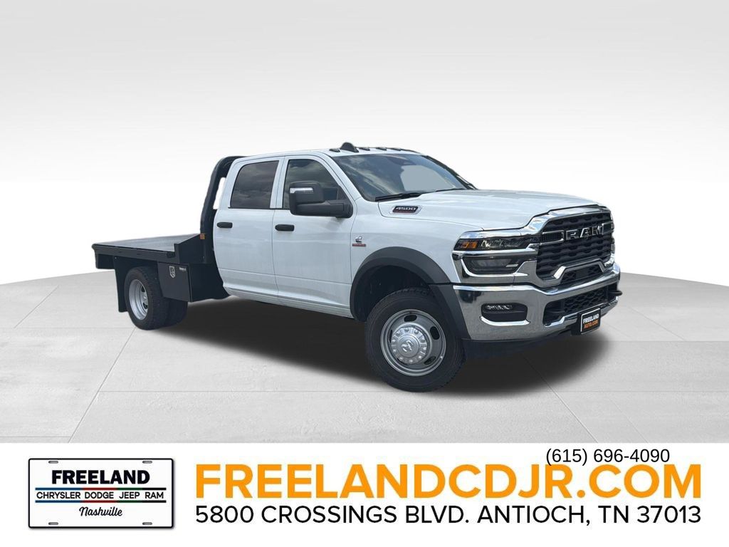 New 2026 Ram 4500 TRADESMAN CHASSIS CREW CAB 4X4 60' CA