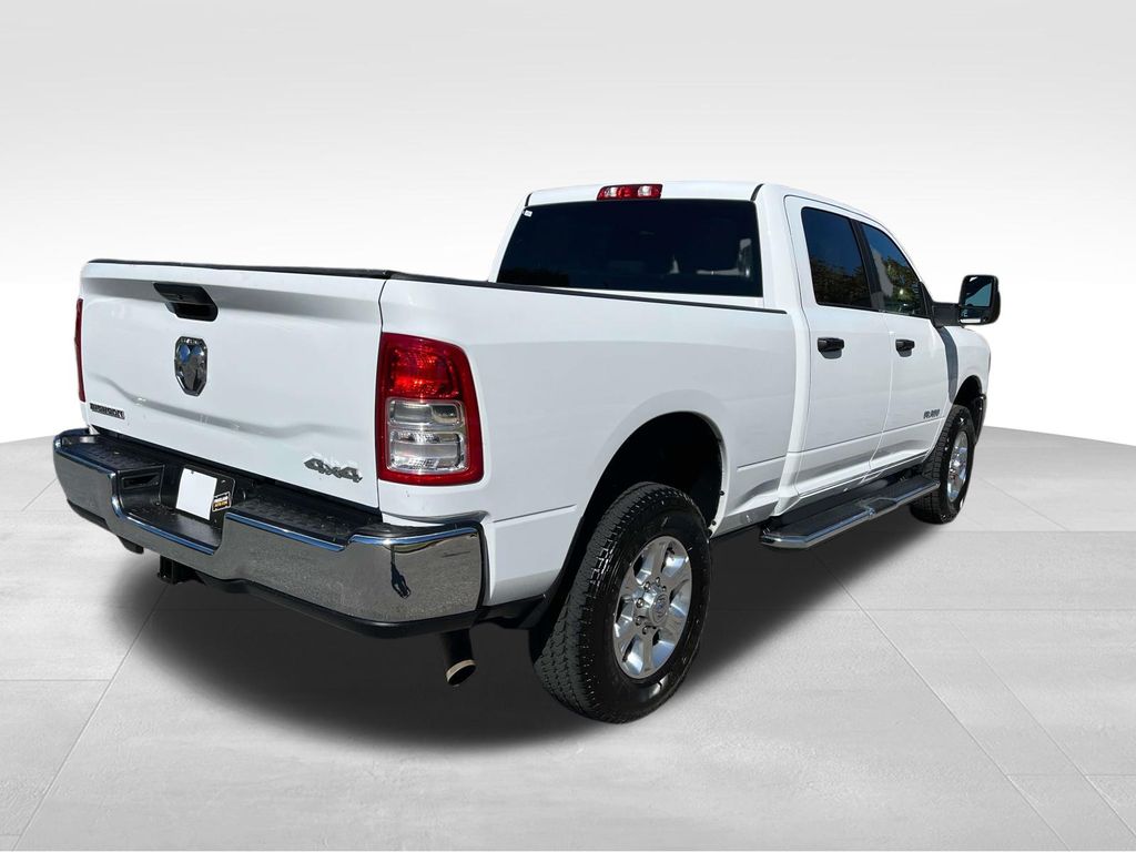 2024 Ram 2500 Big Horn photo 3