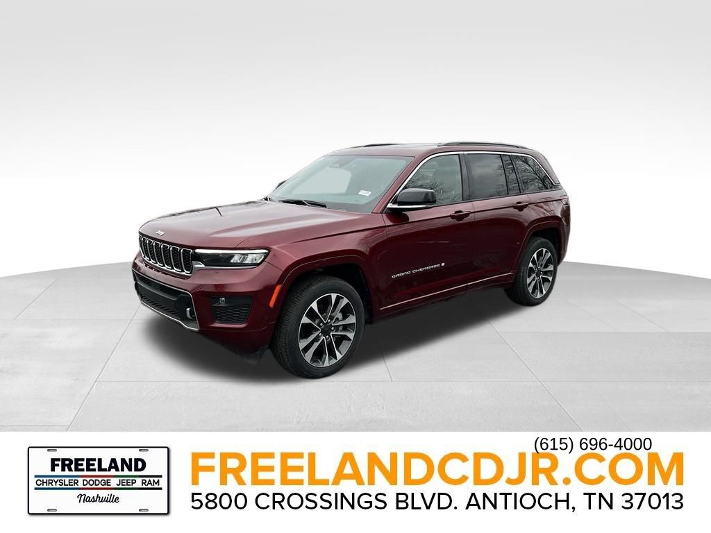 2024 Jeep Grand Cherokee Overland photo 3