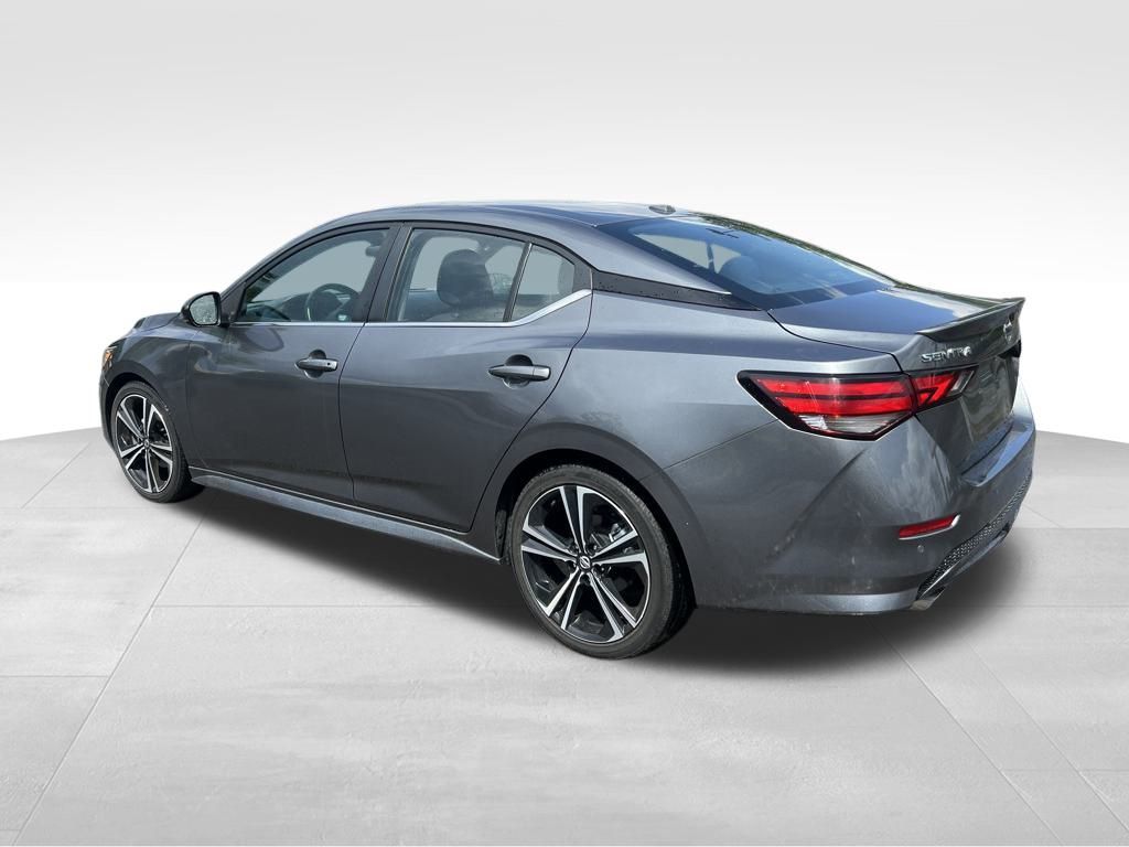 2021 Nissan Sentra SR photo 4