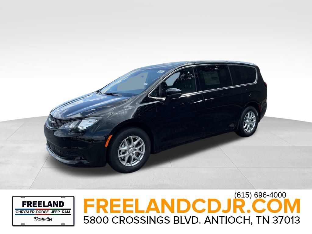 2026 Chrysler Voyager LX photo 3