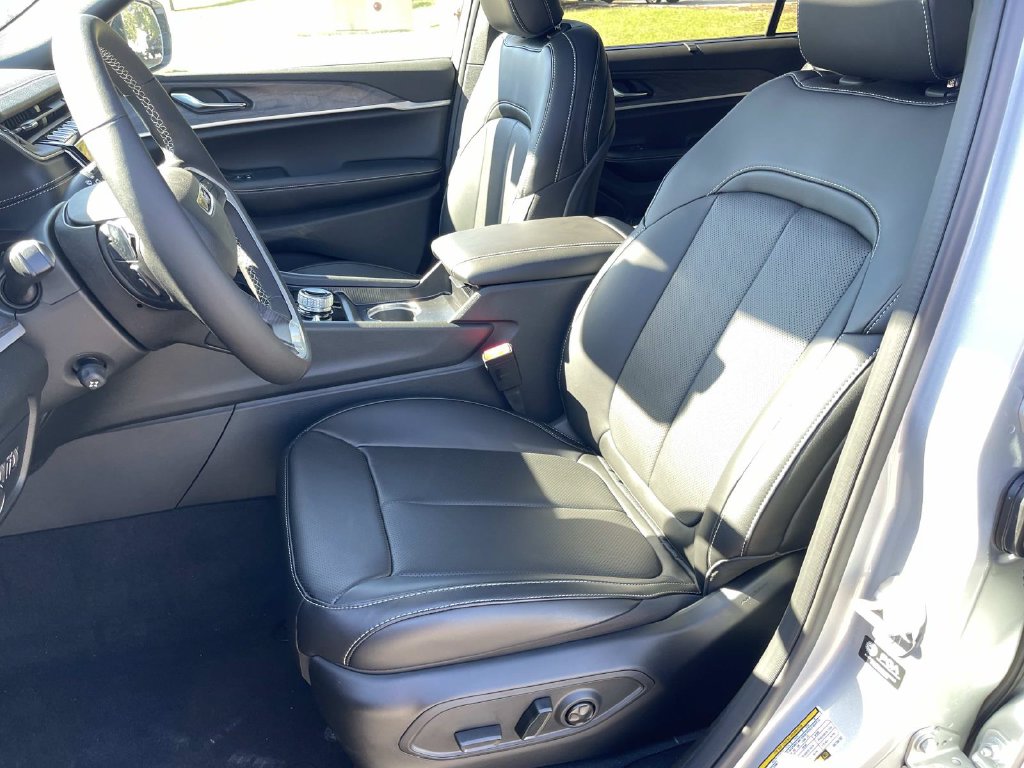 2025 Jeep Grand Cherokee L Limited - Photo 21