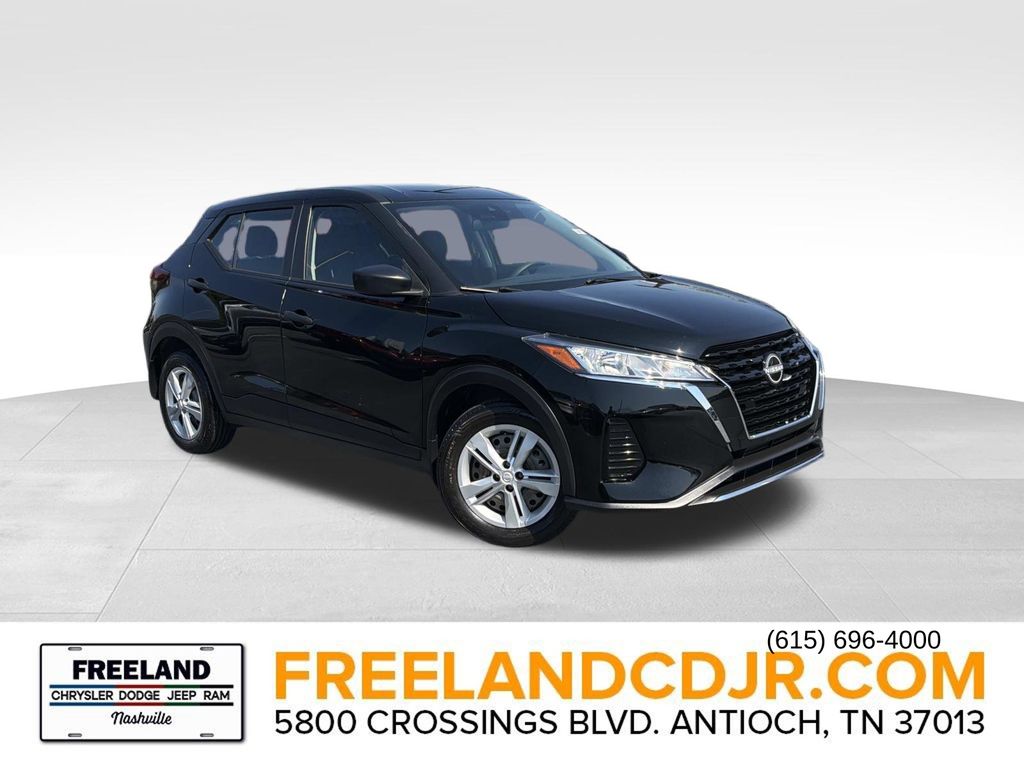 2023 Nissan Kicks S SUV