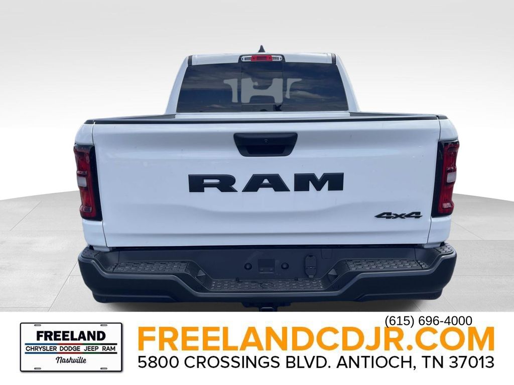 New 2026 Ram 1500 TRADESMAN CREW CAB 4X4 5'7 BOX Pickup