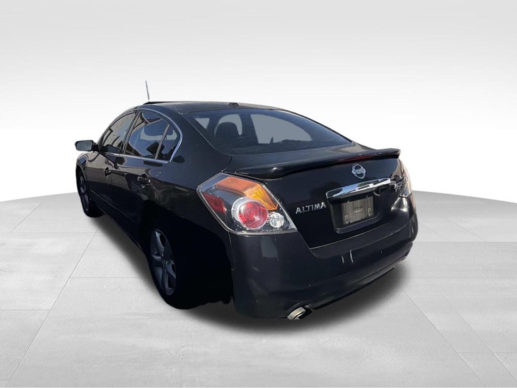 Used 2008 Nissan Altima 3.5 SE Sedan