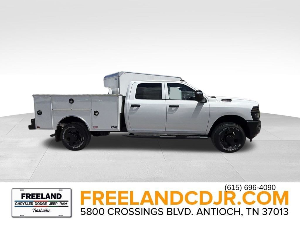 New 2026 Ram 2500 TRADESMAN CREW CAB 4X4 8' BOX Pickup