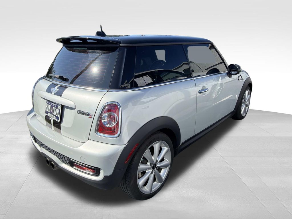Used 2011 MINI Cooper S with VIN WMWSV3C57BTY15975 for sale in Nashville, TN