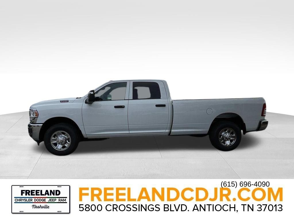 New 2024 Ram 2500 TRADESMAN CREW CAB 4X2 8' BOX Pickup