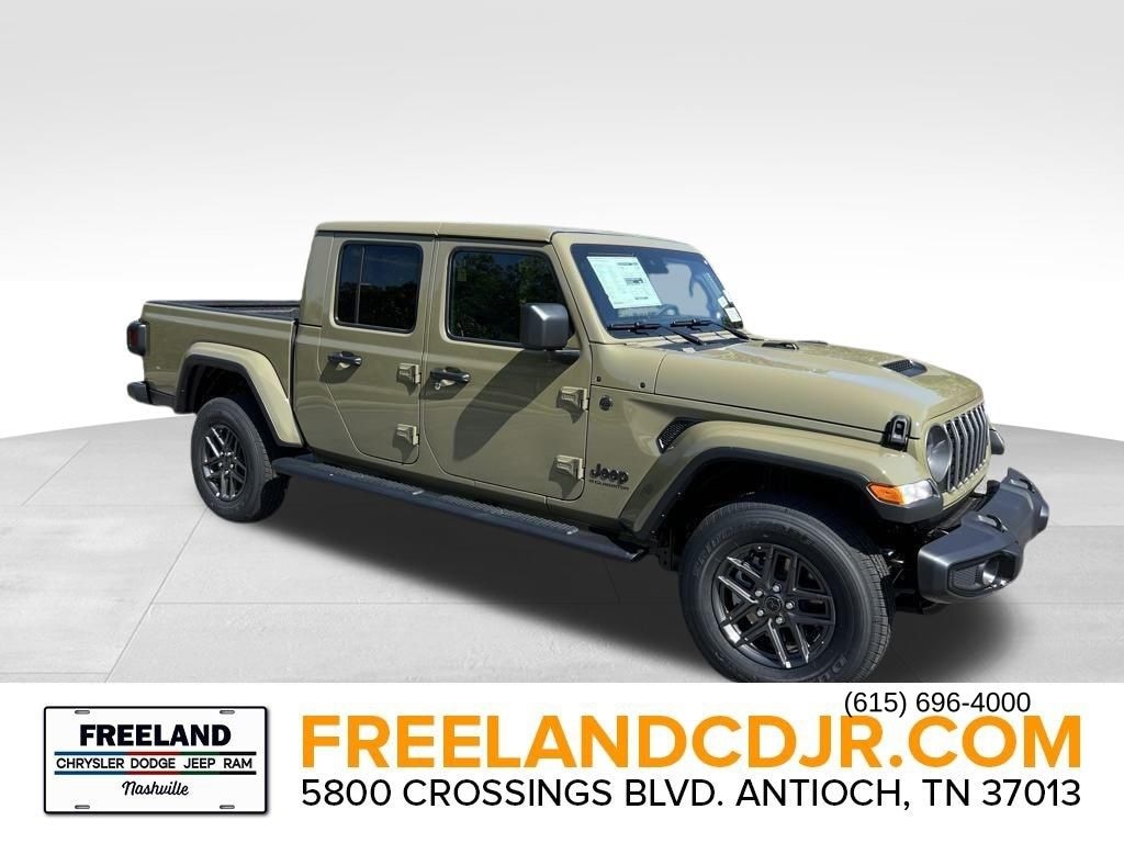 New 2025 Jeep Gladiator SPORT S 4X4 Pickup