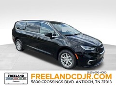 2026 Chrysler Pacifica SELECT Passenger Van