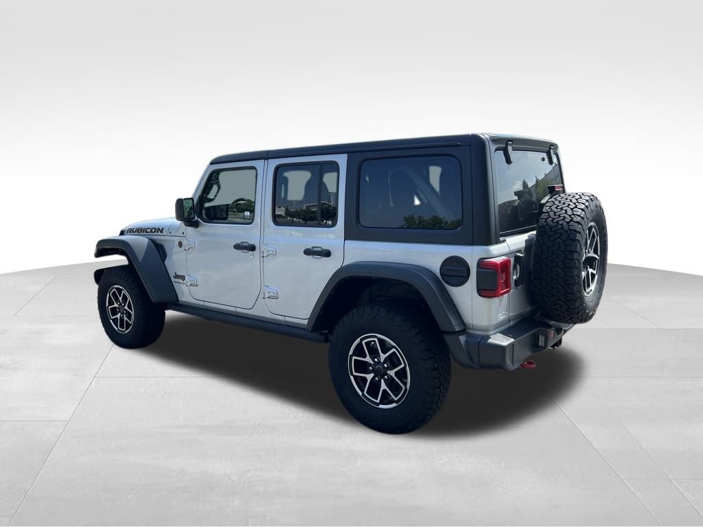 2024 Jeep Wrangler Rubicon photo 4