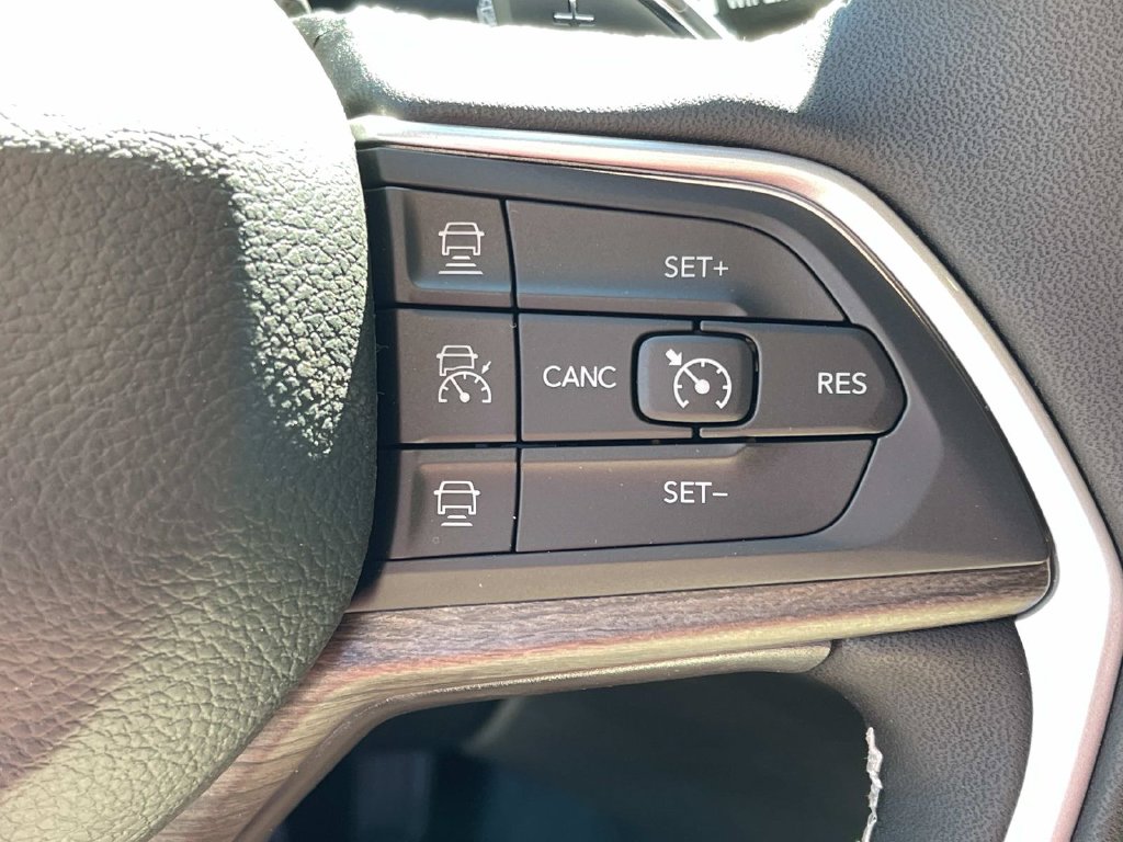 2025 Jeep Grand Cherokee L Limited - Photo 33