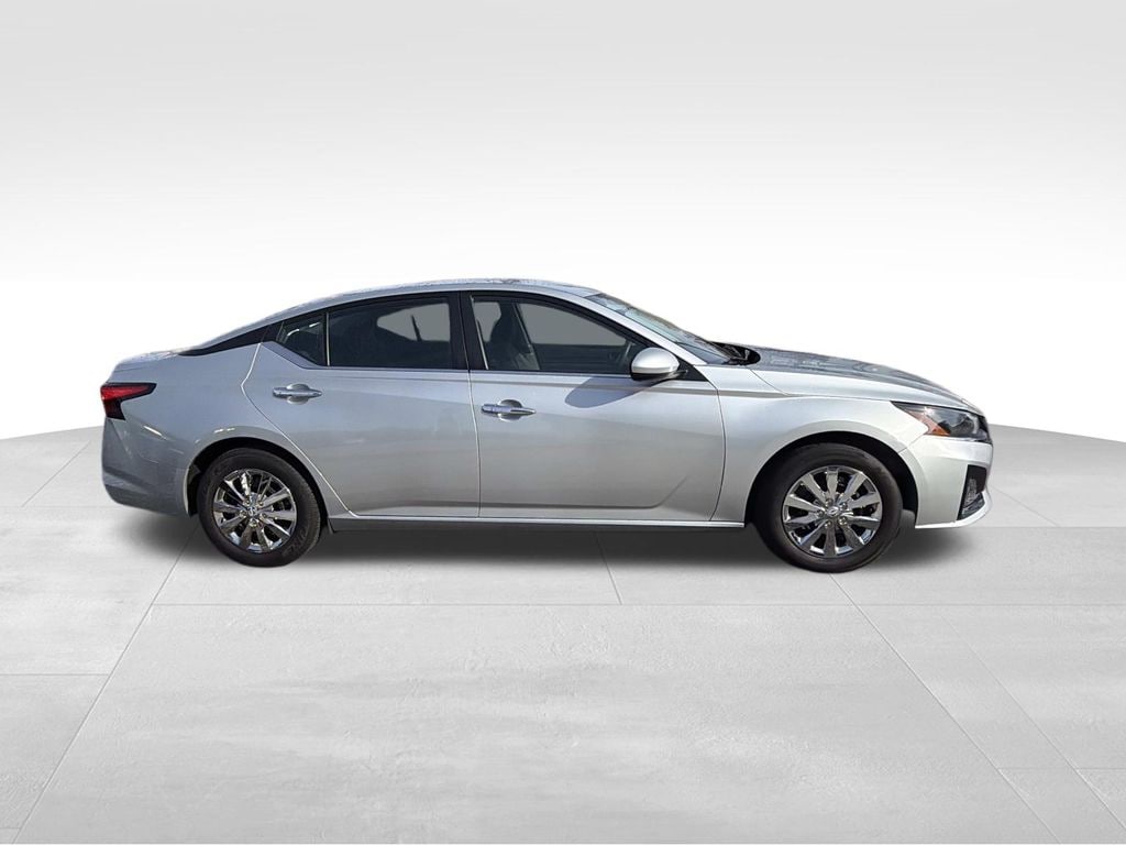 Used 2023 Nissan Altima 2.5 S Sedan